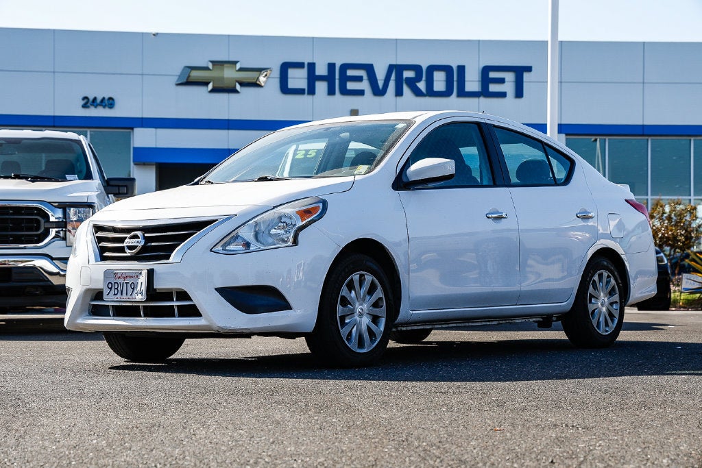 2019 Nissan Versa Sedan