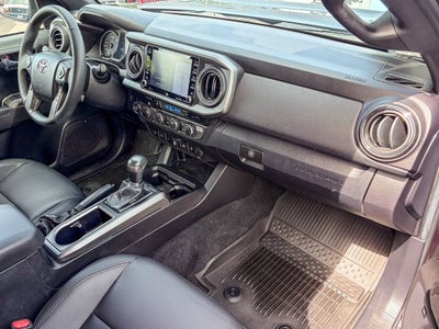 2022 Toyota Tacoma 4WD SR5