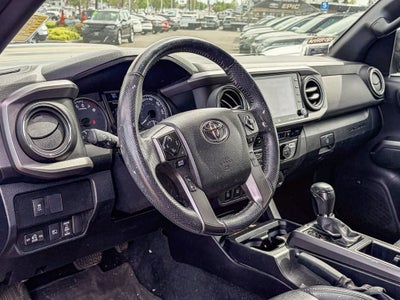 2022 Toyota Tacoma 4WD SR5