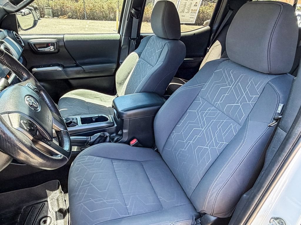 2017 Toyota Tacoma SR5