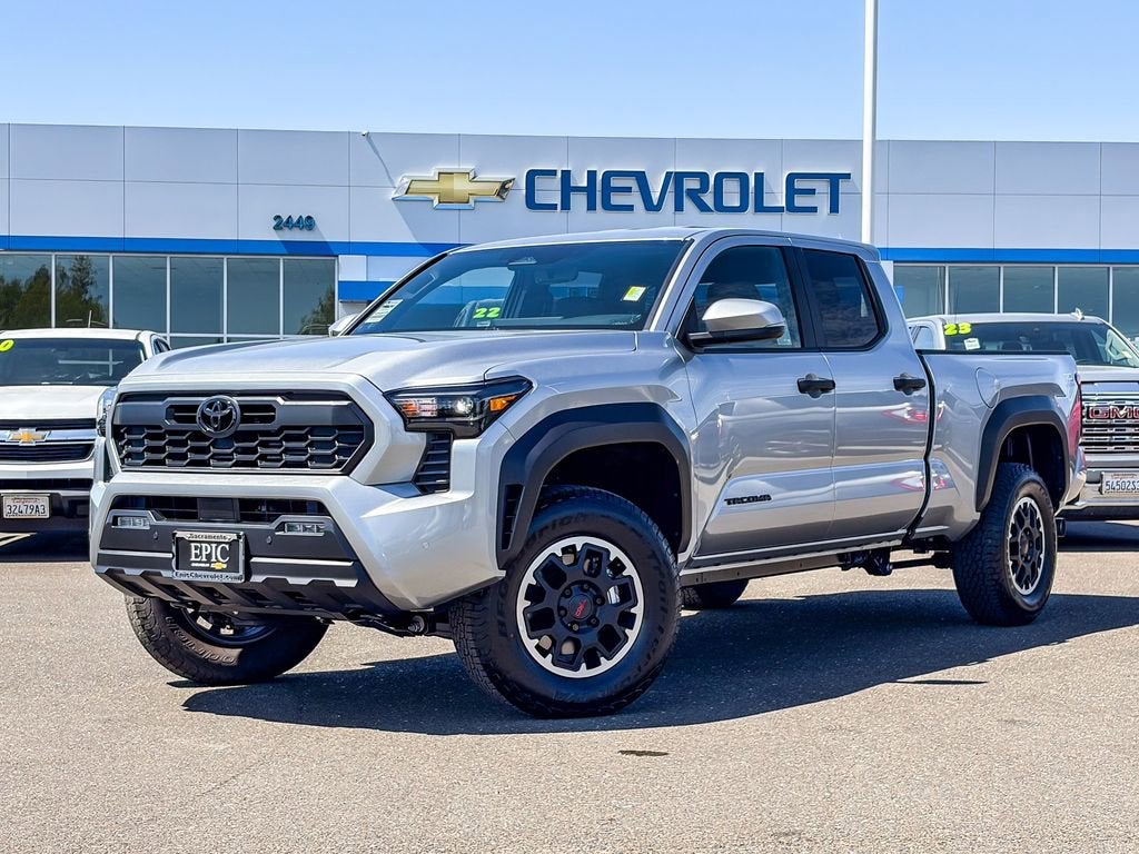 2026 Toyota Tacoma 4WD SR5