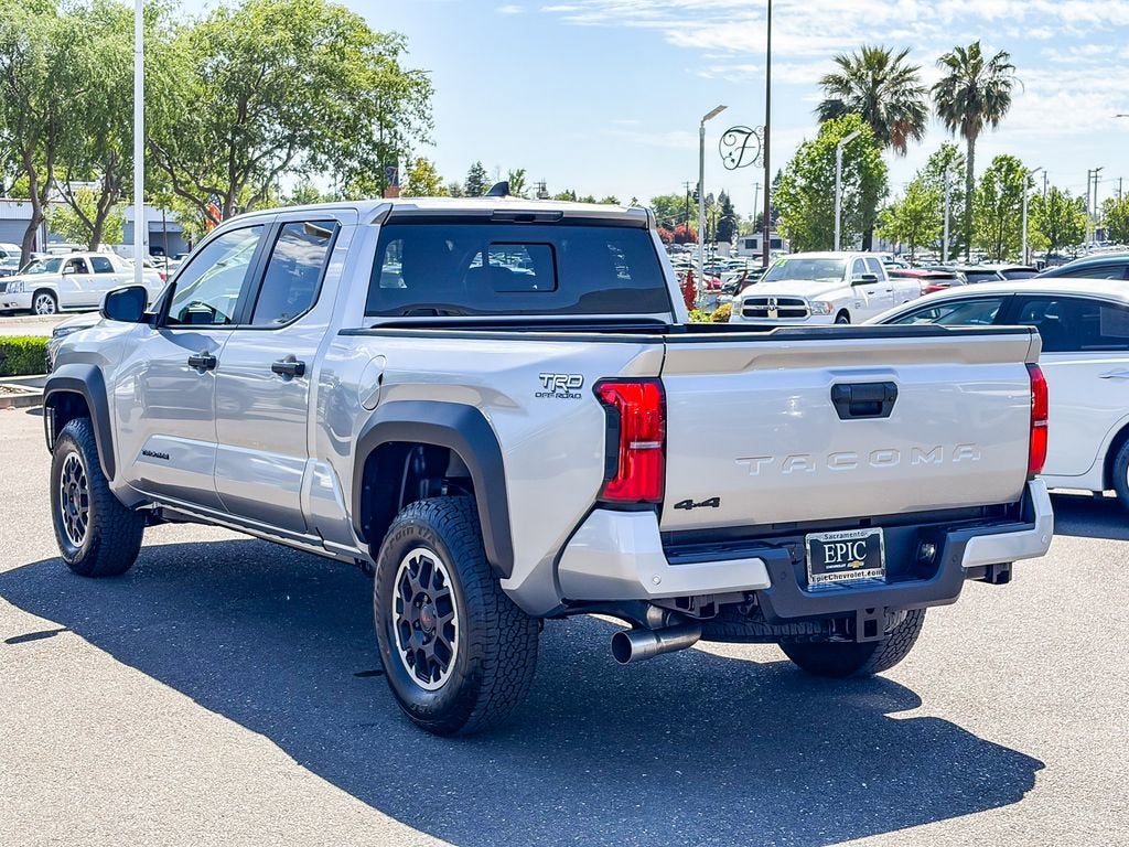 2026 Toyota Tacoma 4WD SR5
