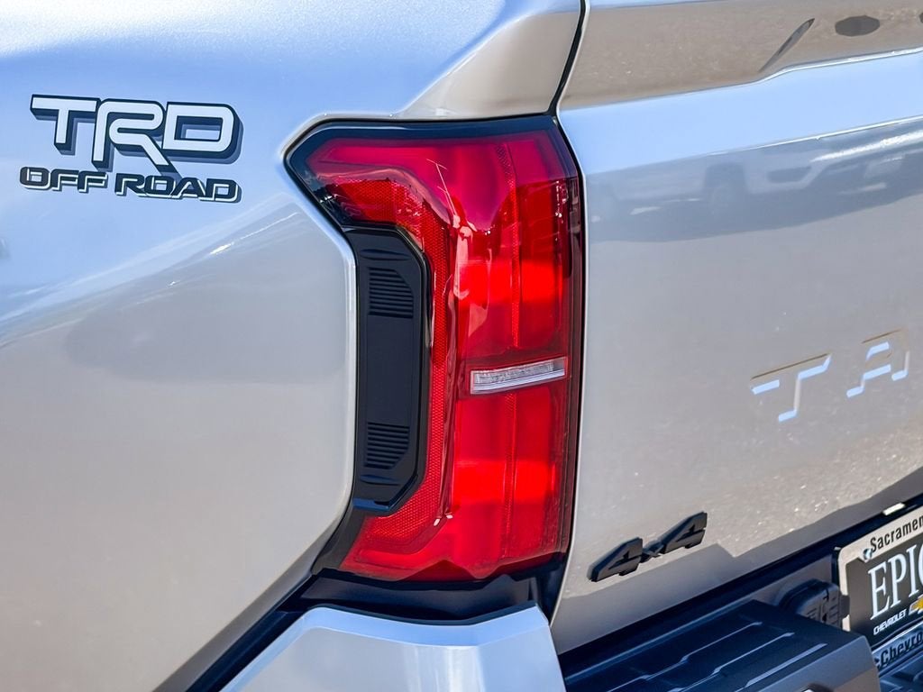 2026 Toyota Tacoma 4WD SR5