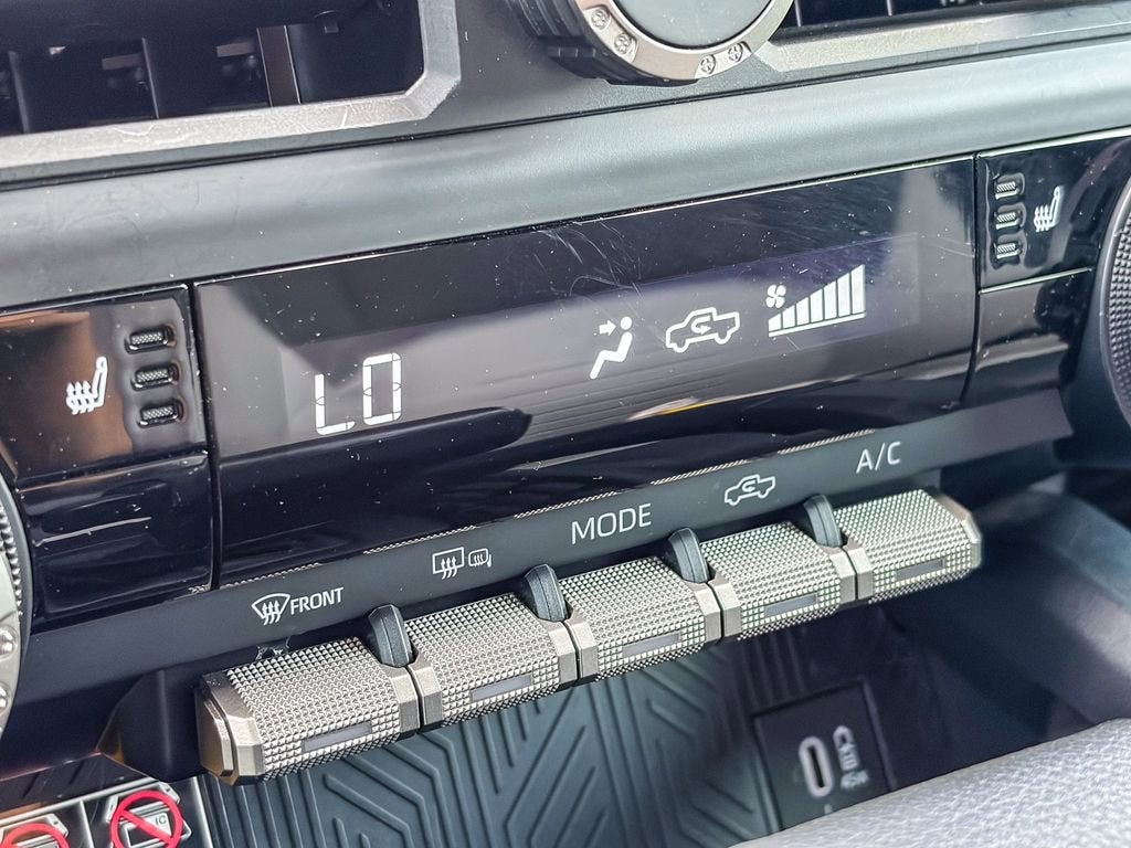 2024 Toyota Tacoma 4WD SR5