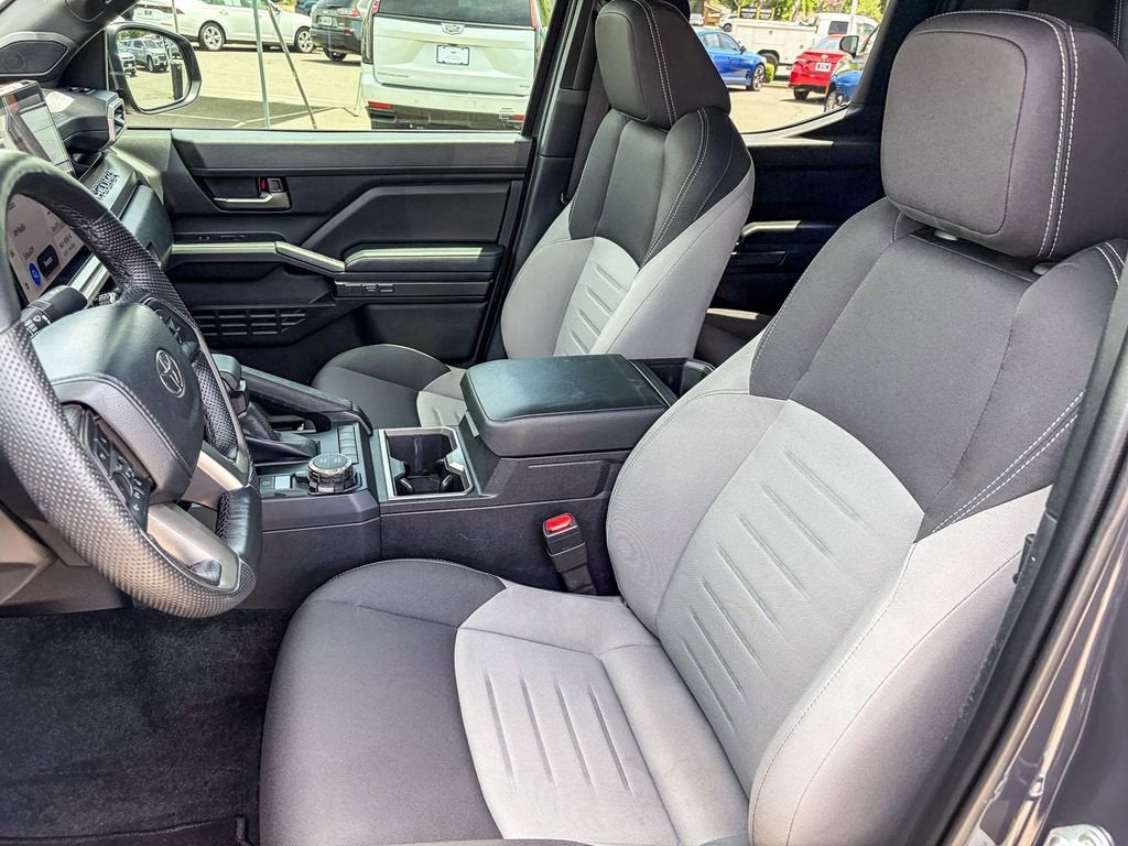 2024 Toyota Tacoma 4WD SR5