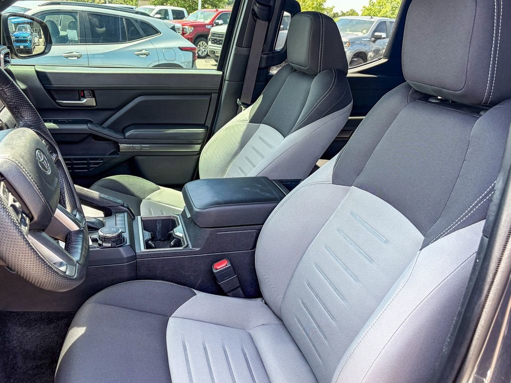 2024 Toyota Tacoma 4WD SR5