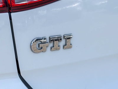 2018 Volkswagen Golf GTI S