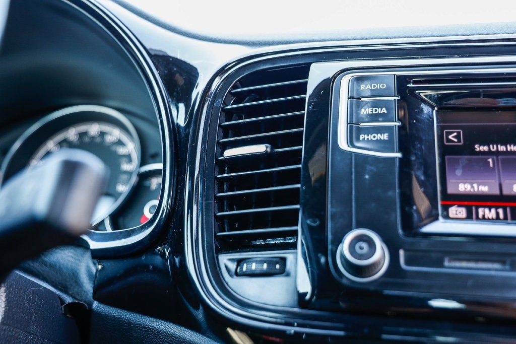 2018 Volkswagen Beetle 2.0T S