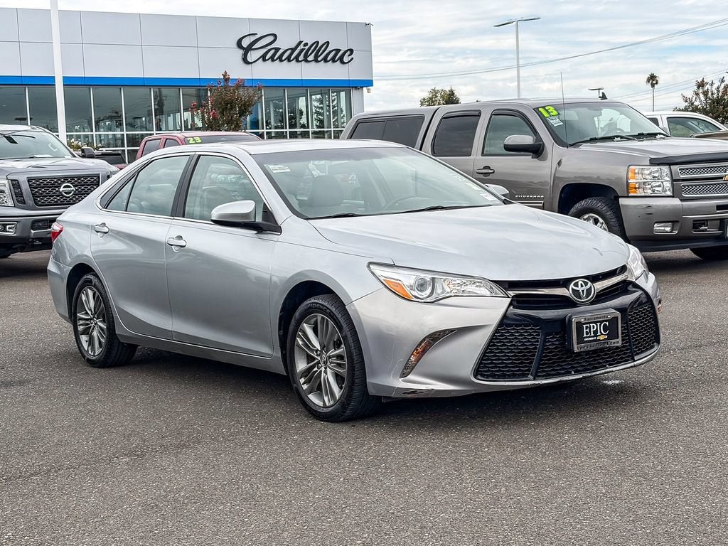 2017 Toyota Camry SE