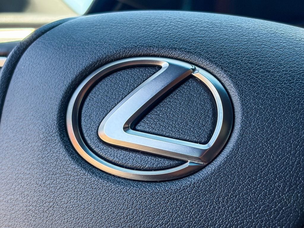 2023 Lexus ES ES 350 F SPORT Handling