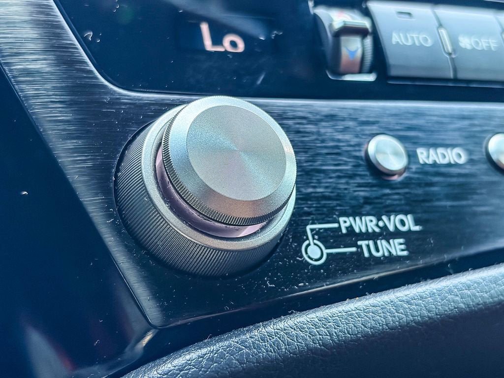 2023 Lexus ES ES 350 F SPORT Handling