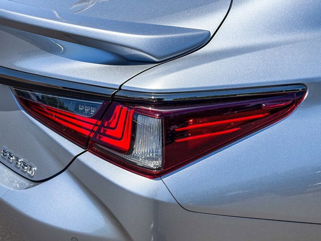 2023 Lexus ES ES 350 F SPORT Handling