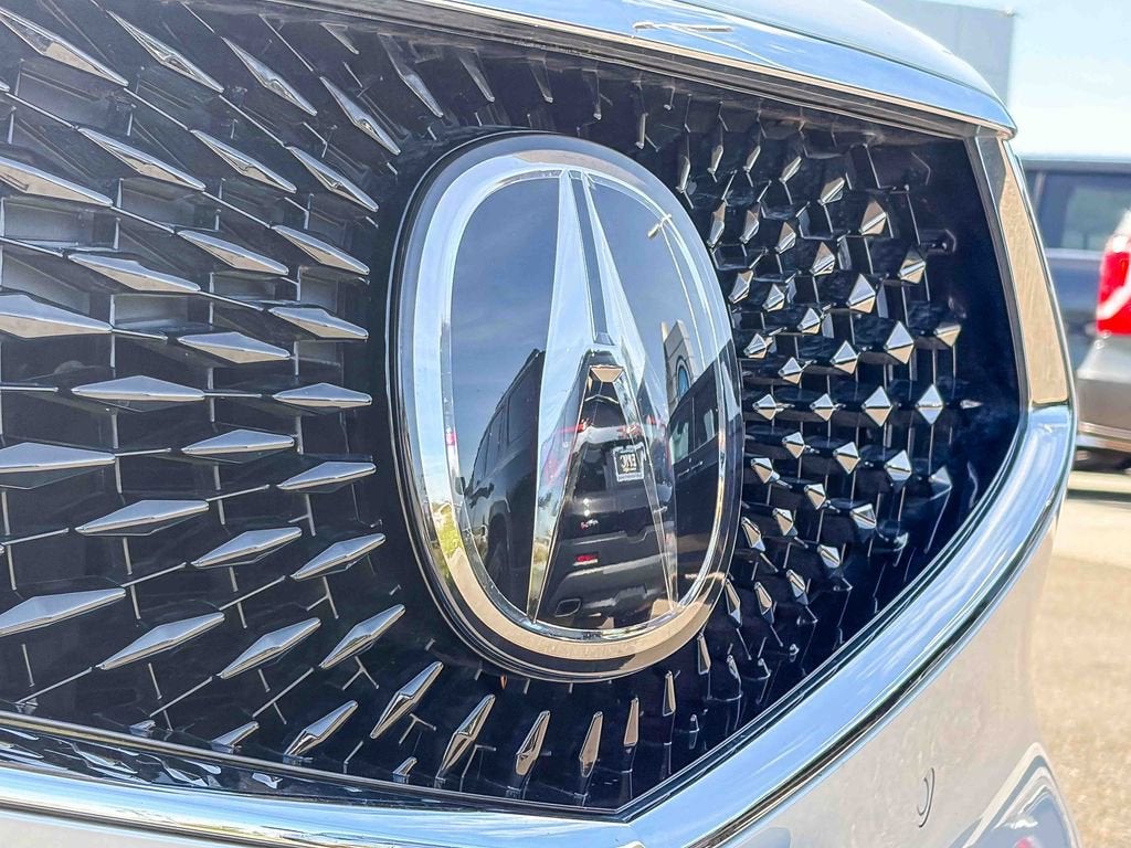 2022 Acura MDX w/Technology Package