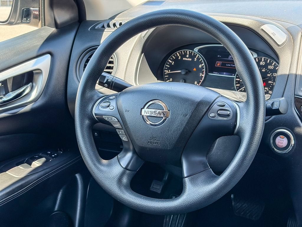 2020 Nissan Pathfinder S 2WD