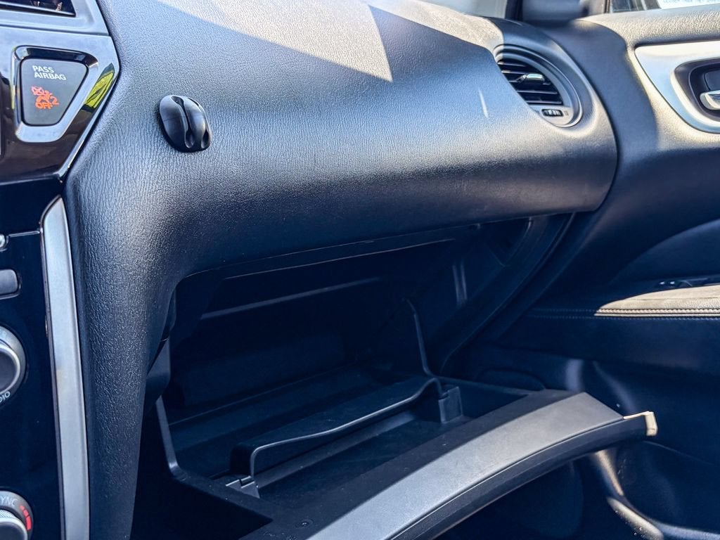 2020 Nissan Pathfinder S 2WD