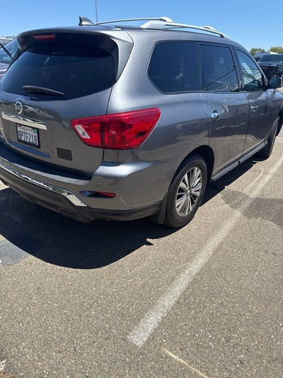 2020 Nissan Pathfinder S 2WD