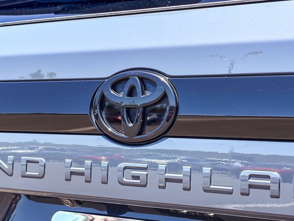 2024 Toyota Grand Highlander Hybrid XLE