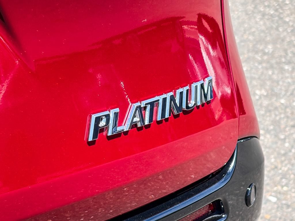 2025 Toyota Sienna Platinum