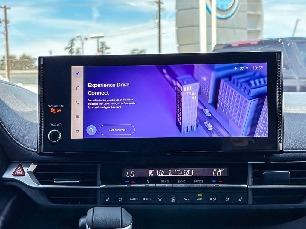 2025 Toyota Sienna Platinum
