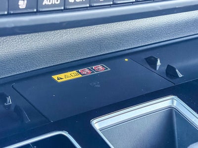 2025 Toyota Sienna Platinum
