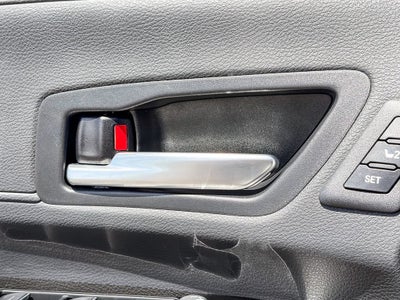 2025 Toyota Sienna Platinum