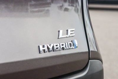 2023 Toyota Sienna LE