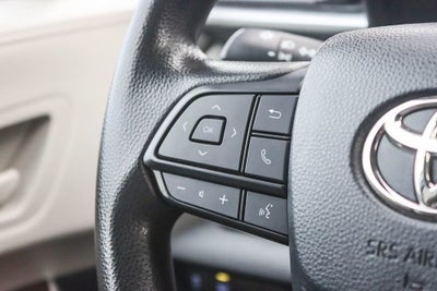 2023 Toyota Sienna LE