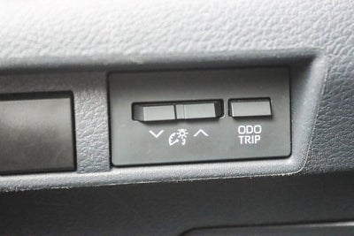 2023 Toyota Sienna LE