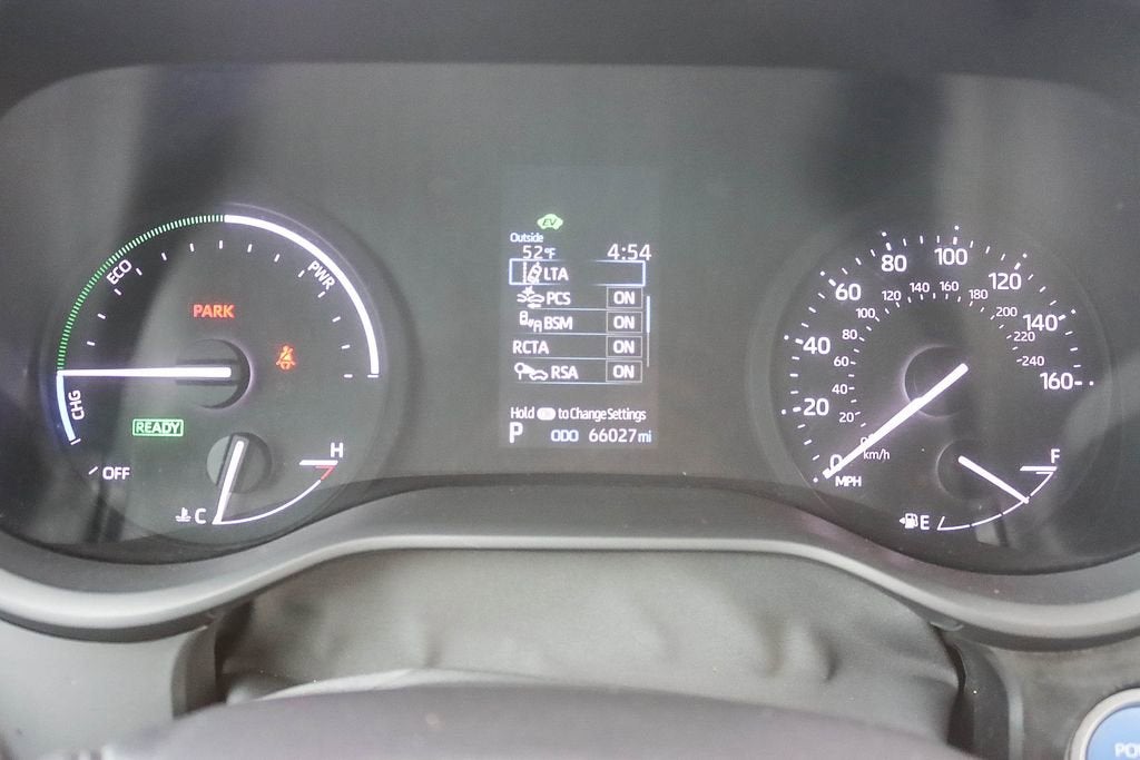 2023 Toyota Sienna LE