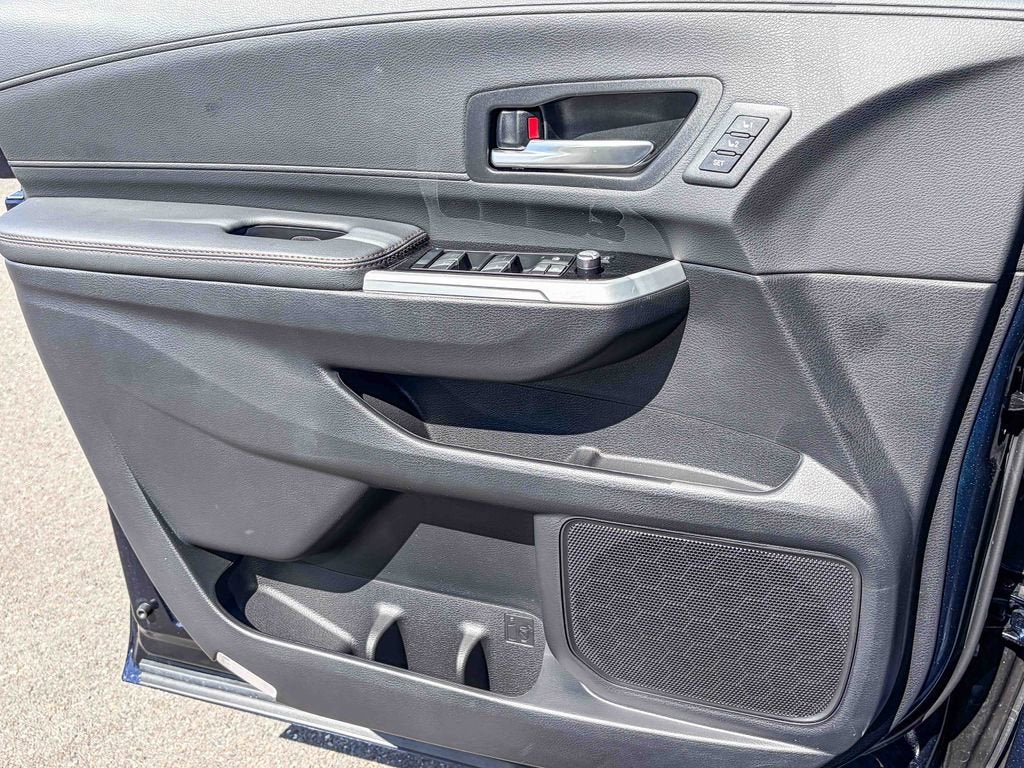 2025 Toyota Sienna Limited