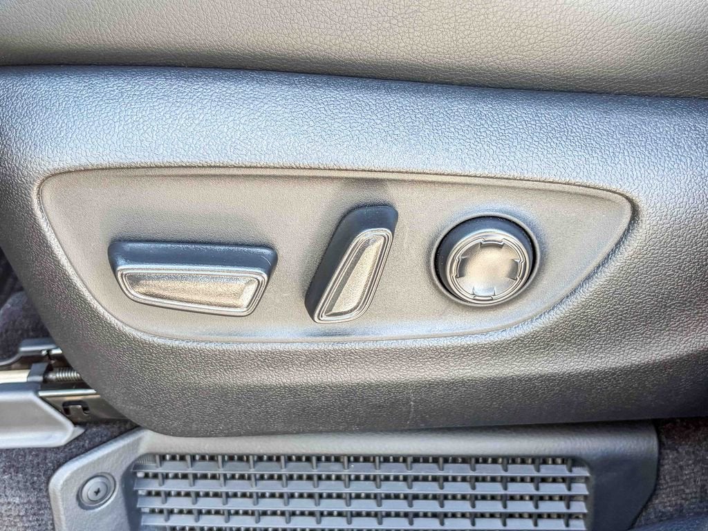 2025 Toyota Sienna Limited