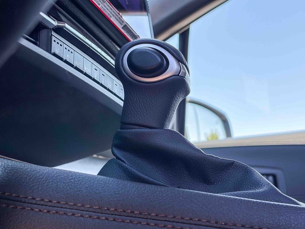 2025 Toyota Sienna Limited