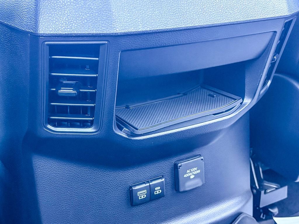 2025 Toyota Tundra 4WD SR5