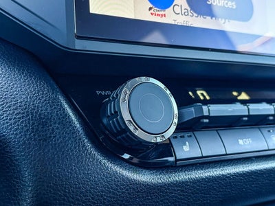 2025 Toyota Tundra 4WD SR5