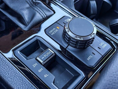 2025 Toyota Tundra 4WD SR5