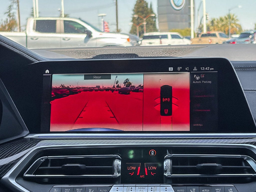 2023 BMW X5 M50i