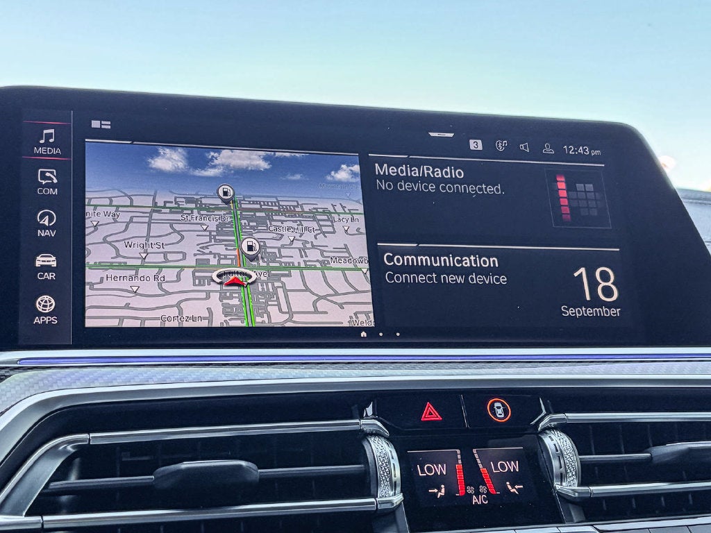2023 BMW X5 M50i