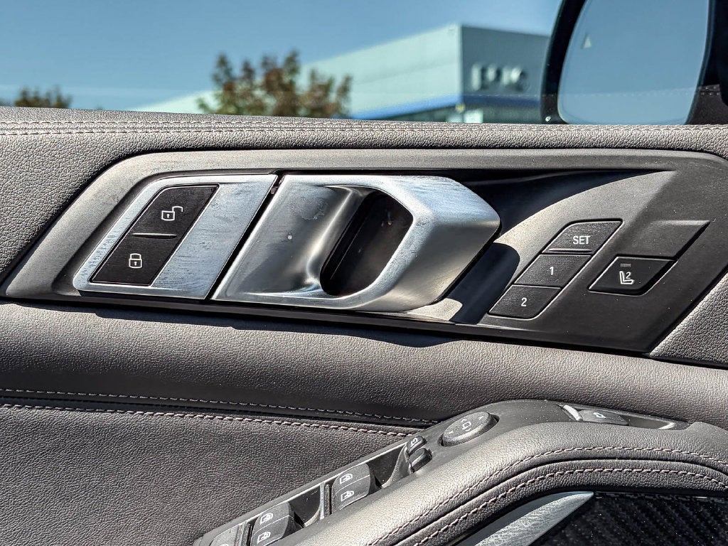2023 BMW X5 M50i