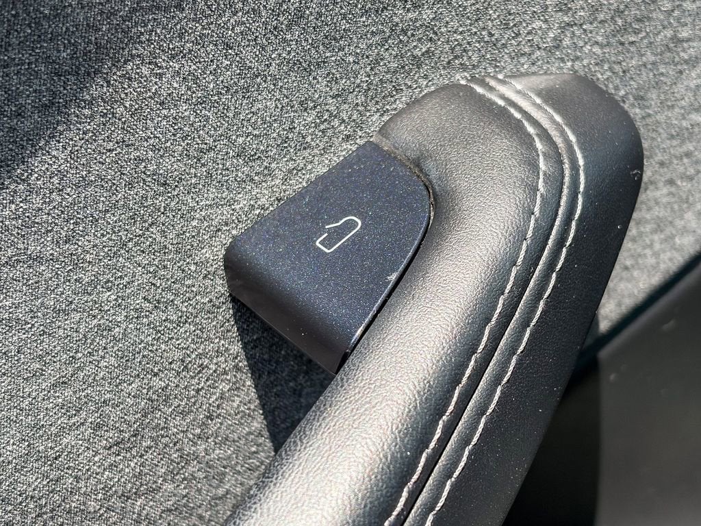 2024 Tesla Model 3 RWD *Ltd Avail*