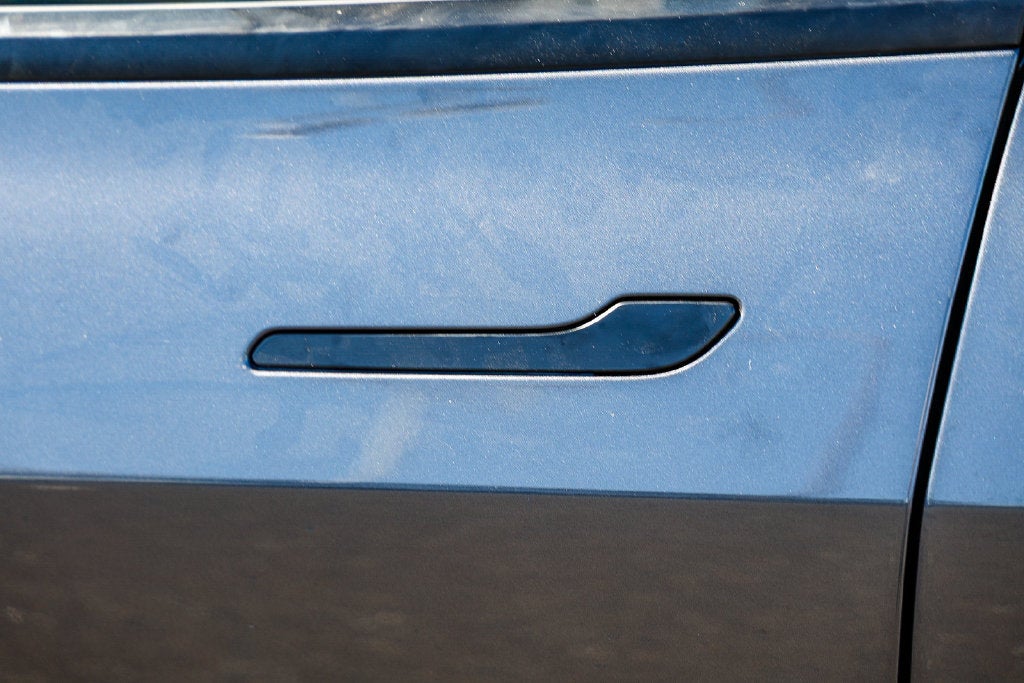 2023 Tesla Model 3 RWD