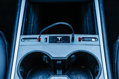 2023 Tesla Model 3 RWD