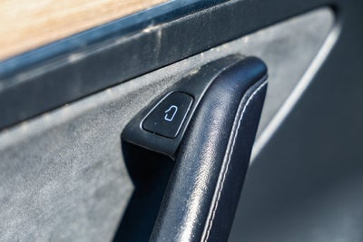 2023 Tesla Model 3 RWD