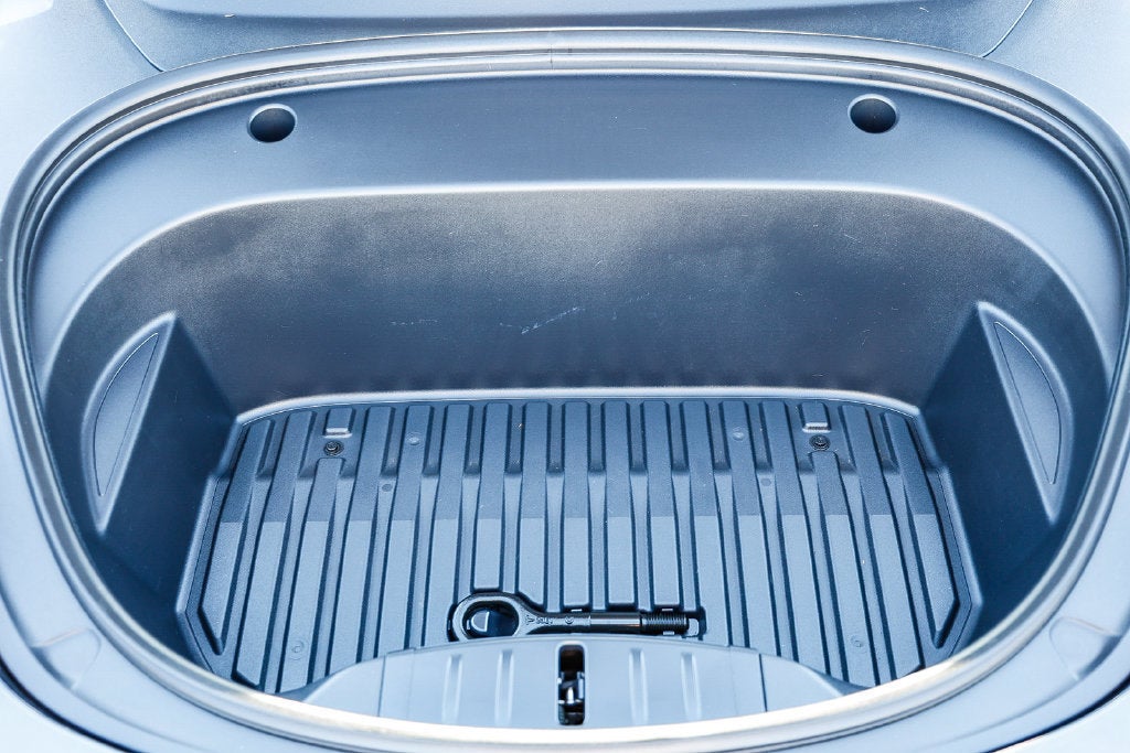 2023 Tesla Model 3 RWD
