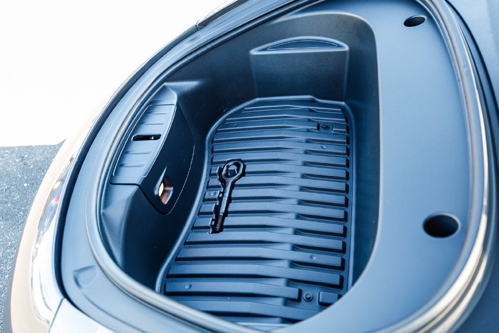 2023 Tesla Model 3 RWD