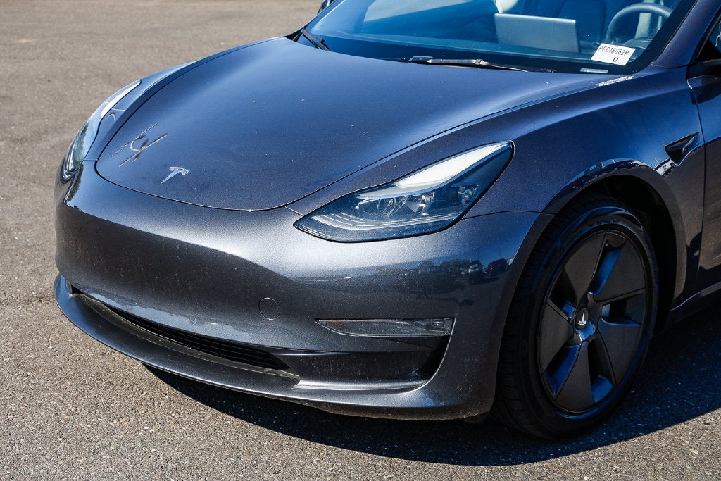 2023 Tesla Model 3 RWD