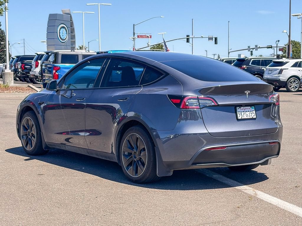 2023 Tesla Model Y RWD