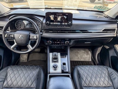 2022 Mitsubishi Outlander SEL