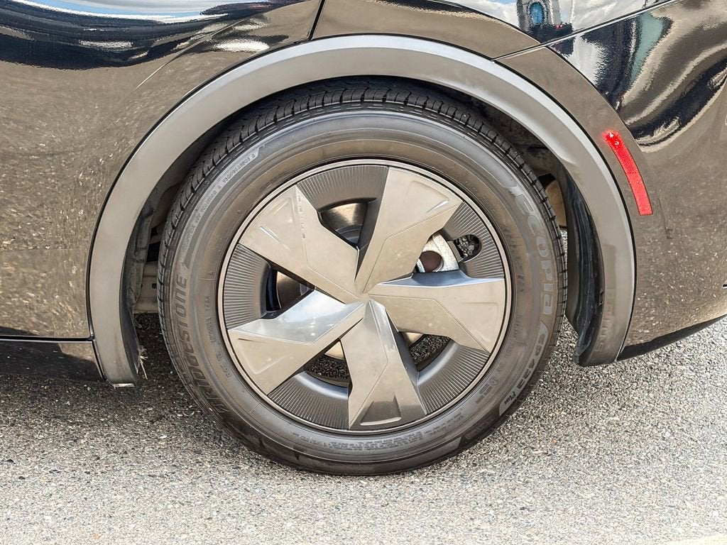 2023 Toyota Prius LE