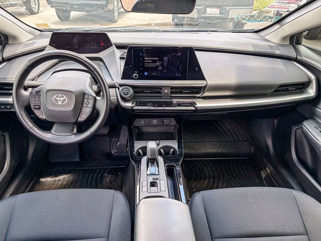 2023 Toyota Prius LE