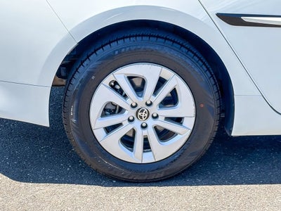 2016 Toyota Prius Two